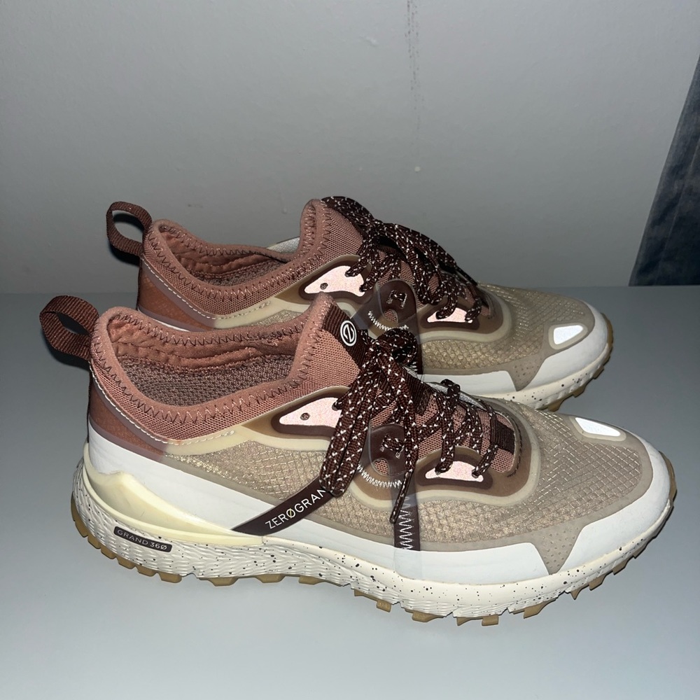 Cole Hann Sneakers
